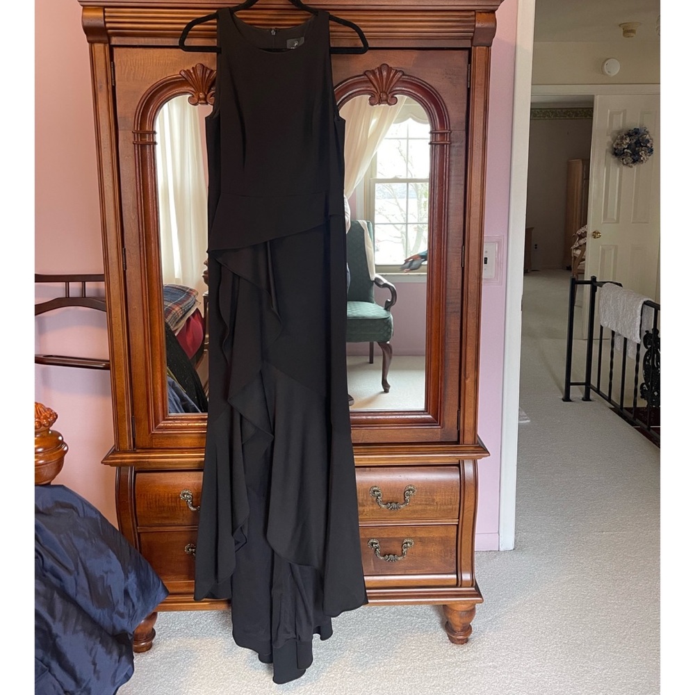 ADRIANNA PAPELL dress! Only worn once!